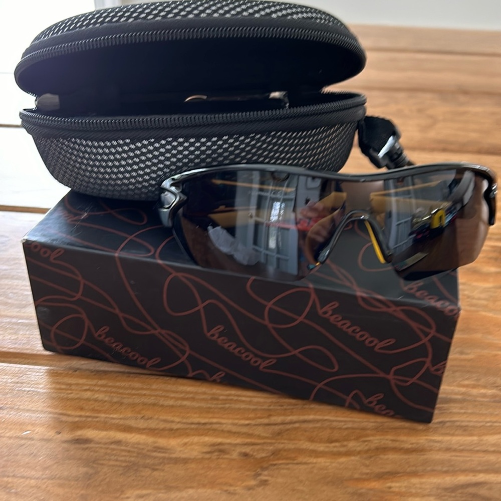 Beacool Running Sunglasses- Yellow and Black Brand New - Never worn